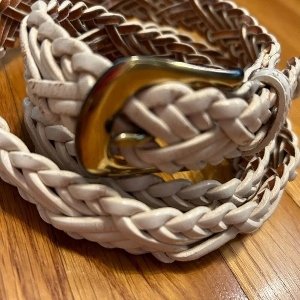 Vintage Liz Claiborne white leather braided belt, extra‎ long large 47 inches.